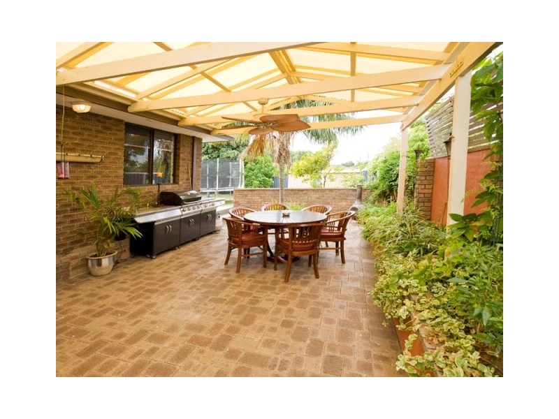9 Herlihy Way, Warnbro WA 6169