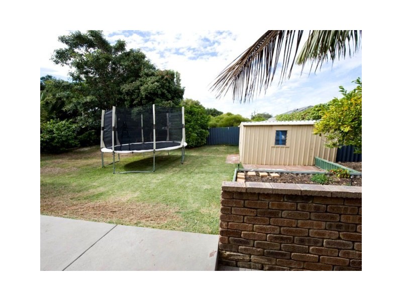 9 Herlihy Way, Warnbro WA 6169