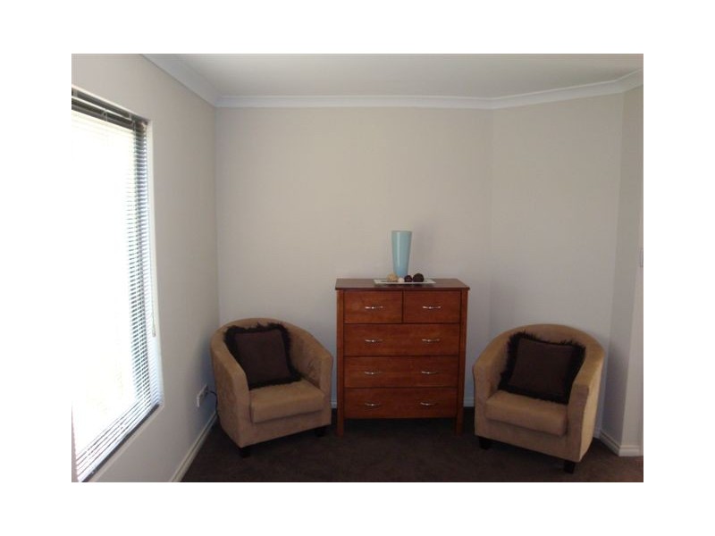 12 Vitesse Approach, Shoalwater WA 6169