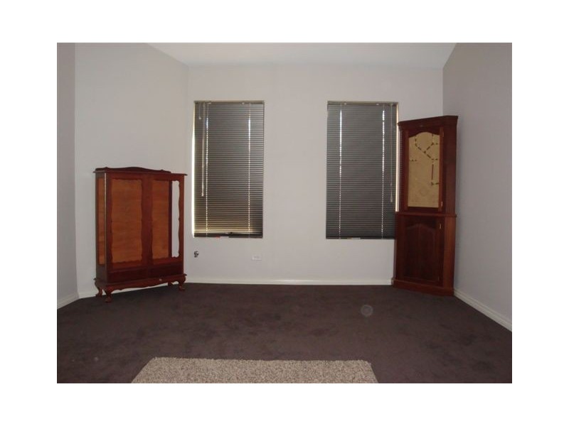 12 Vitesse Approach, Shoalwater WA 6169