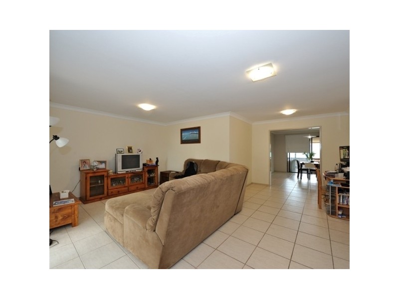 15 Willmot Drive, Cooloongup WA 6168