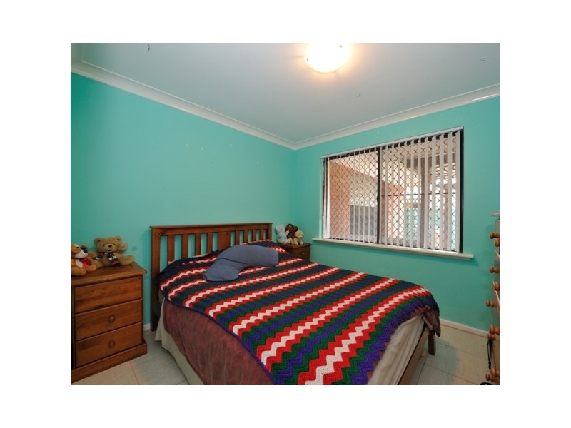 15 Willmot Drive, Cooloongup WA 6168