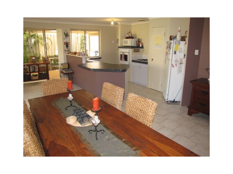 7 Fulham Close, Parmelia WA 6167