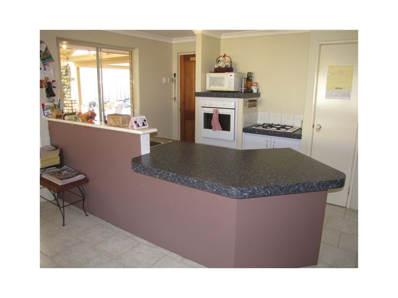 7 Fulham Close, Parmelia WA 6167