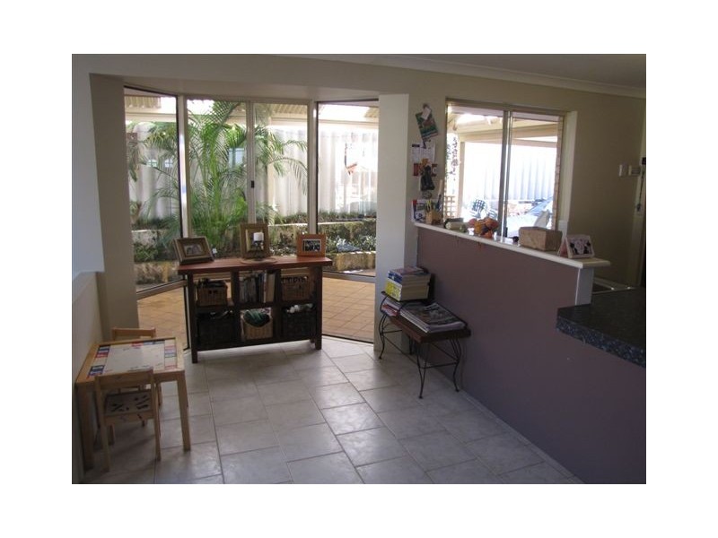 7 Fulham Close, Parmelia WA 6167