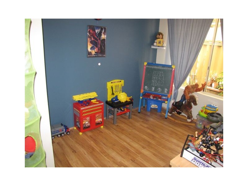 7 Fulham Close, Parmelia WA 6167