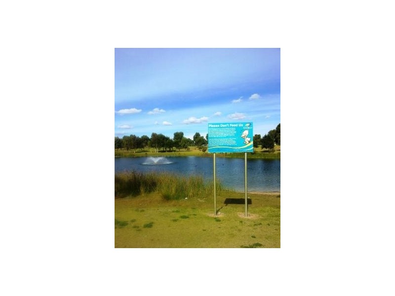 40 PEACOCK AVENUE, Singleton WA 6175