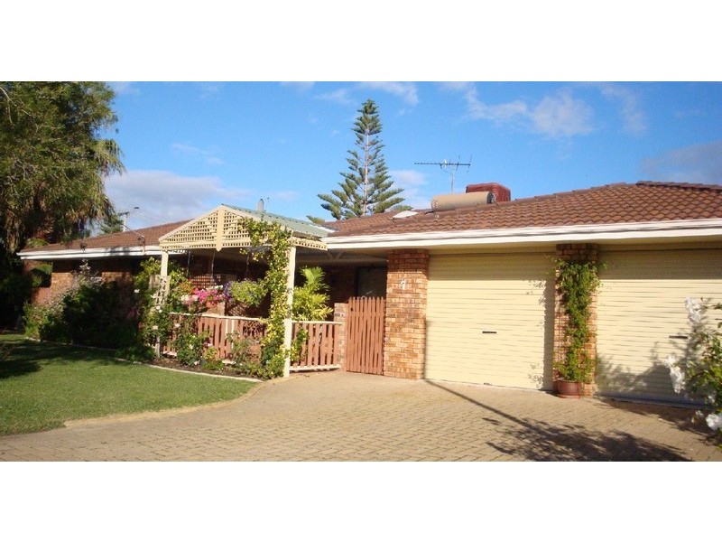 7 Minchinson Street, Shoalwater WA 6169