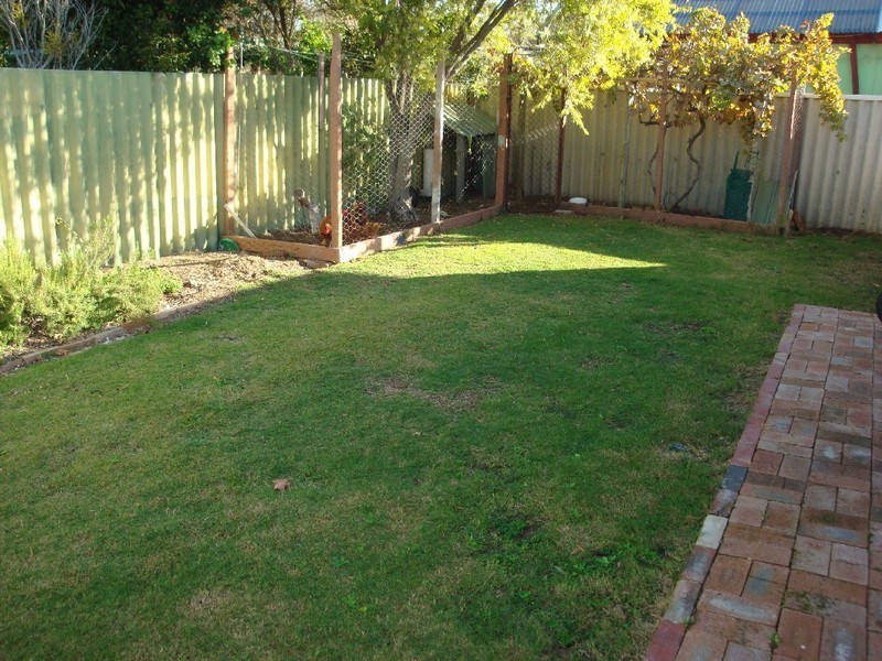 7 Minchinson Street, Shoalwater WA 6169