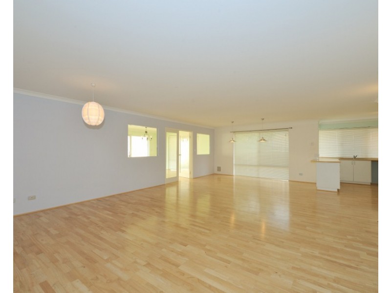 3 Cordia Way, Halls Head WA 6210
