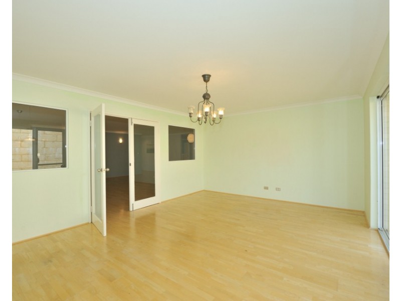 3 Cordia Way, Halls Head WA 6210