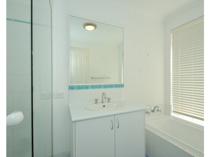 3 Cordia Way, Halls Head WA 6210