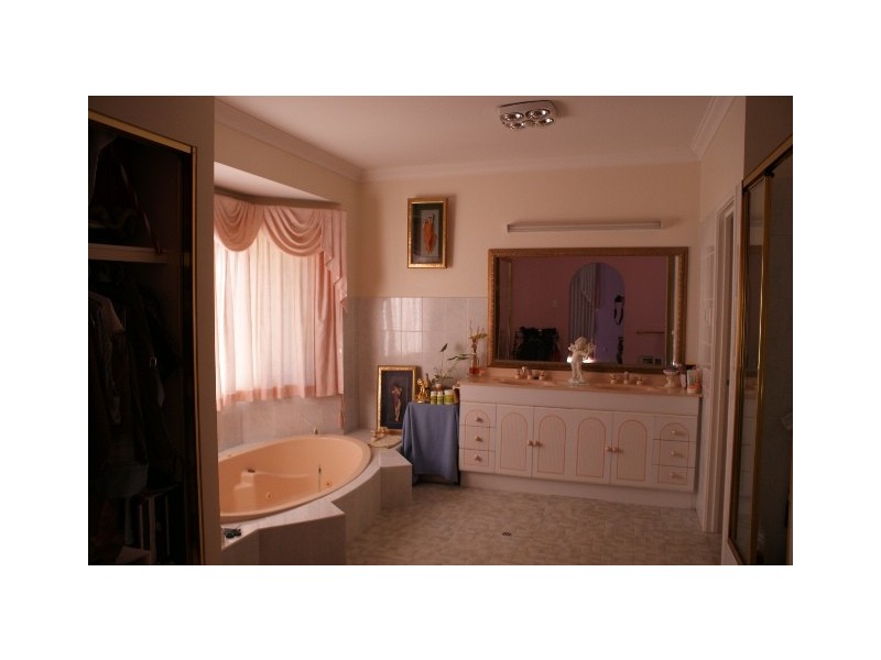 30 Marlock Way, Parklands WA 6210