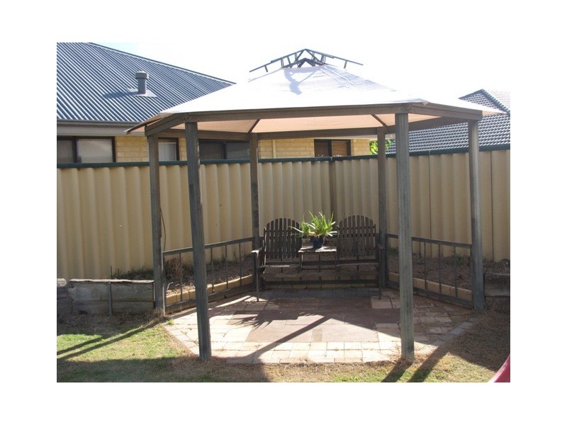 34 Eva Lynch way, Port Kennedy WA 6172