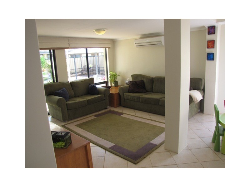 34 Eva Lynch way, Port Kennedy WA 6172