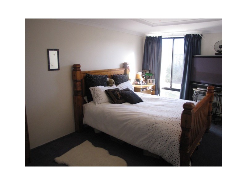 21 Carlingford Drive, Port Kennedy WA 6172