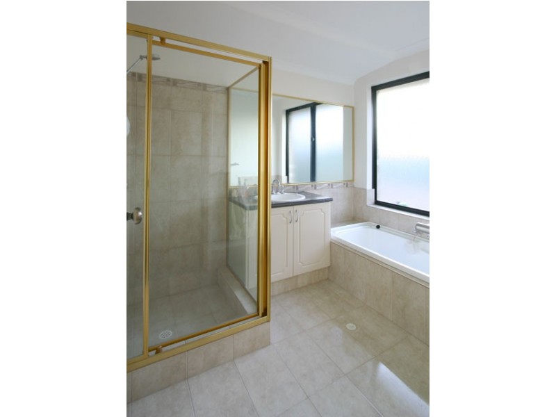 21 Carlingford Drive, Port Kennedy WA 6172