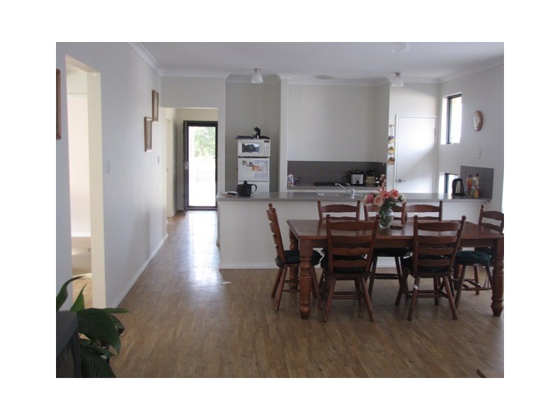 10 Scoparia Way, Baldivis WA 6171