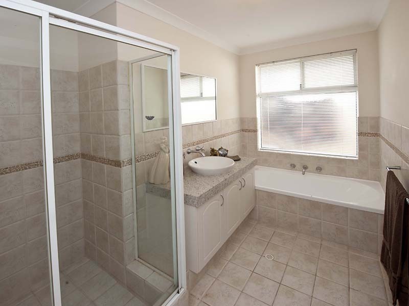 68 Albany Drive, Dawesville WA 6211