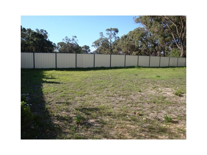 122A Calume St, Hillman WA 6168