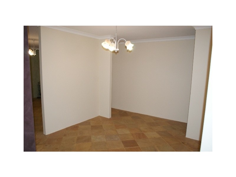 8 Cork Place, Warnbro WA 6169