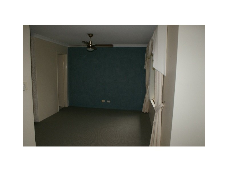 8 Cork Place, Warnbro WA 6169