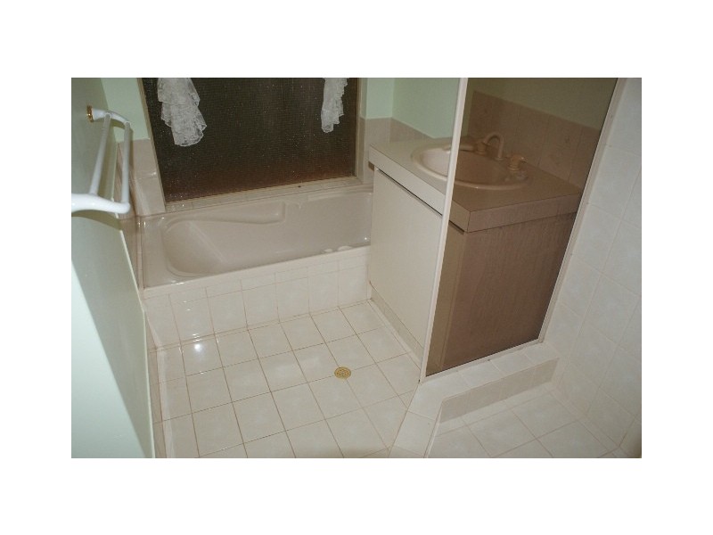 8 Cork Place, Warnbro WA 6169