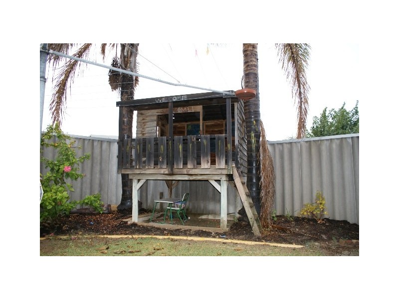 8 Cork Place, Warnbro WA 6169