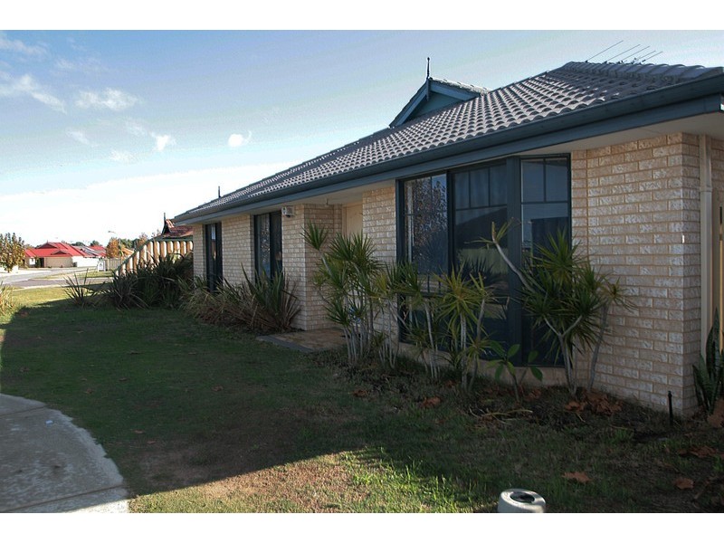 51 Eva Lynch Way, Port Kennedy WA 6172