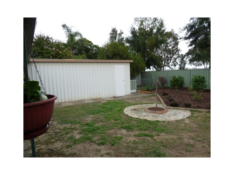 57 Amanda Drive, Camillo WA 6111