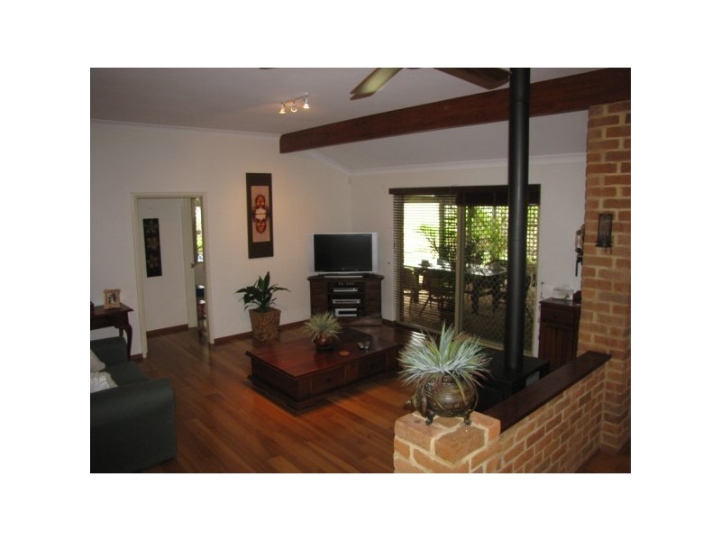 22 Arpenteur Drive, Baldivis WA 6171