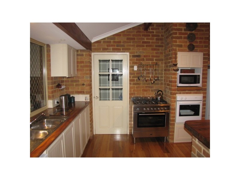 22 Arpenteur Drive, Baldivis WA 6171