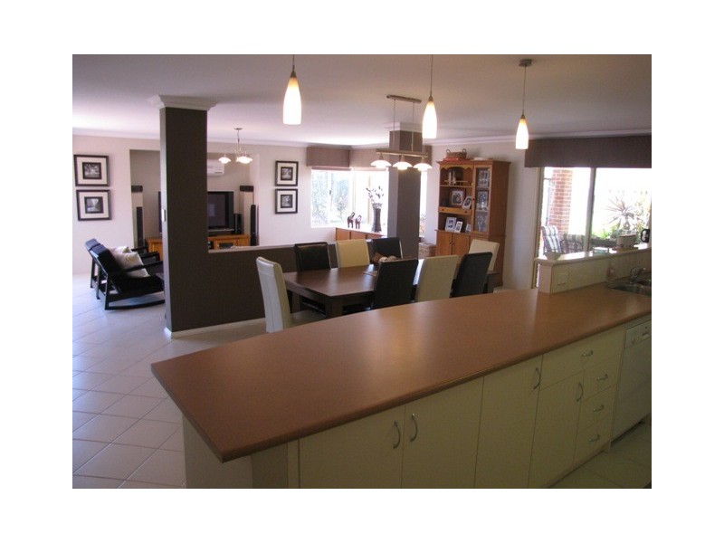 52 Hennessy Way, Rockingham WA 6168