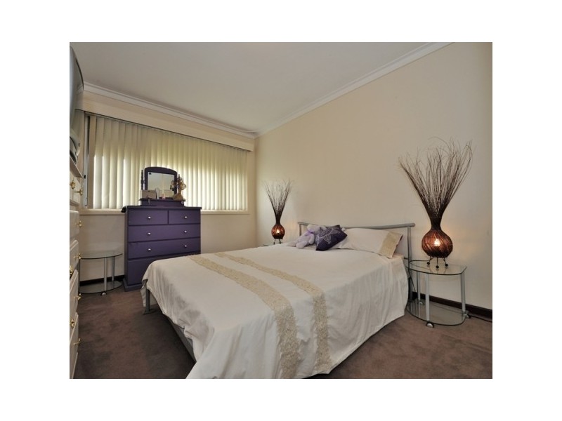 13 Perseus Court, Rockingham WA 6168