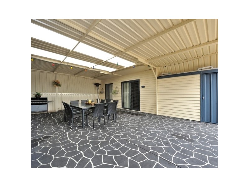 13 Perseus Court, Rockingham WA 6168