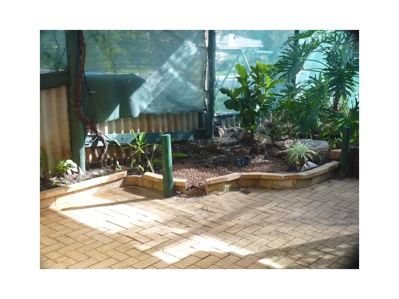 52 Amanda Drive, Camillo WA 6111