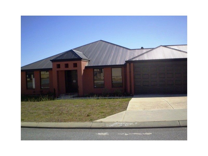 52 Araluen Cres, Bertram WA 6167