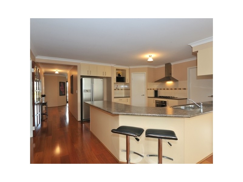 36 Whitemoss Turn, Waikiki WA 6169