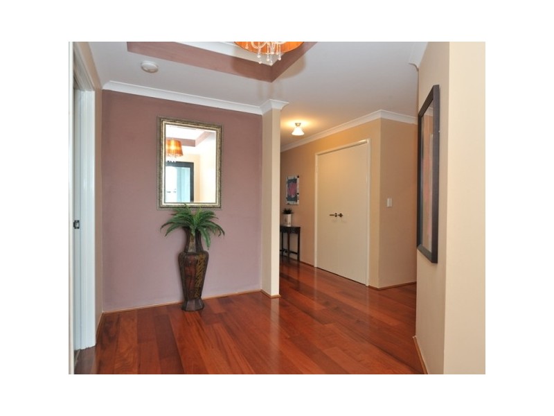 36 Whitemoss Turn, Waikiki WA 6169