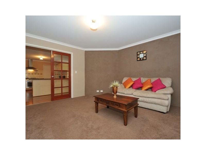 36 Whitemoss Turn, Waikiki WA 6169
