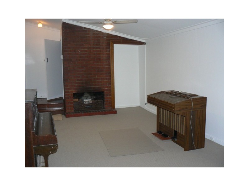 50 Cygnus St, Rockingham WA 6168