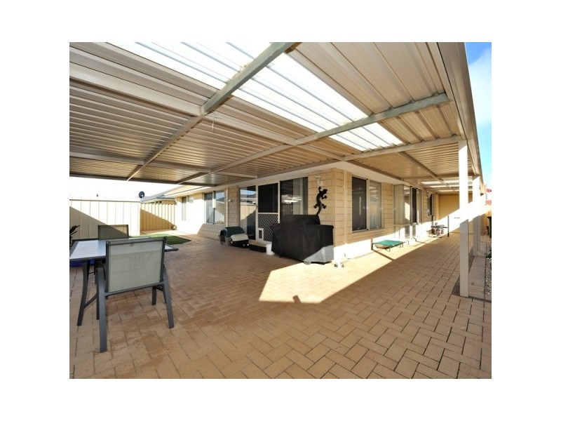 5 Freeling Road, Port Kennedy WA 6172