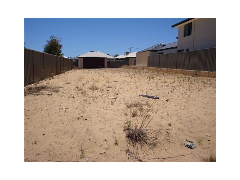 6 Petworth St, Wellard WA 6170