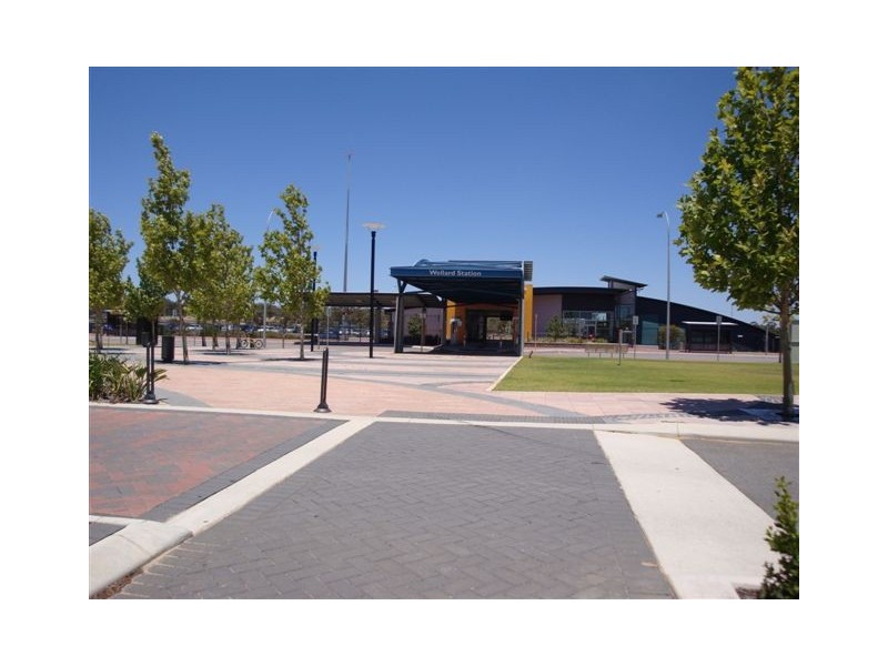6 Petworth St, Wellard WA 6170