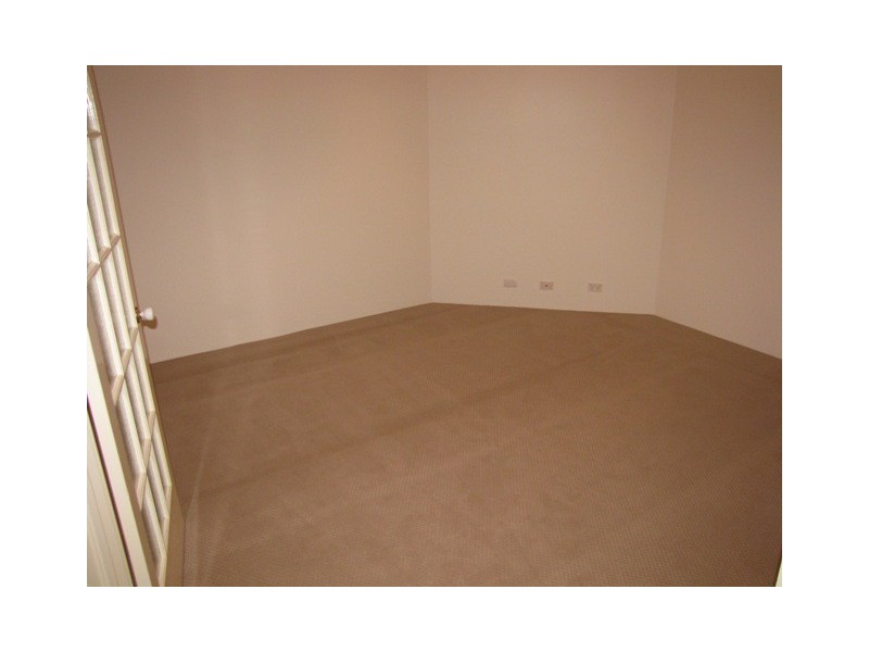 4 Properjohn Drive, Rockingham WA 6168