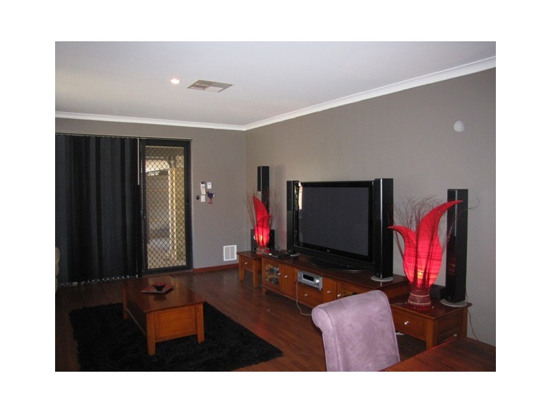28 Wallingford Crescent, Wellard WA 6170