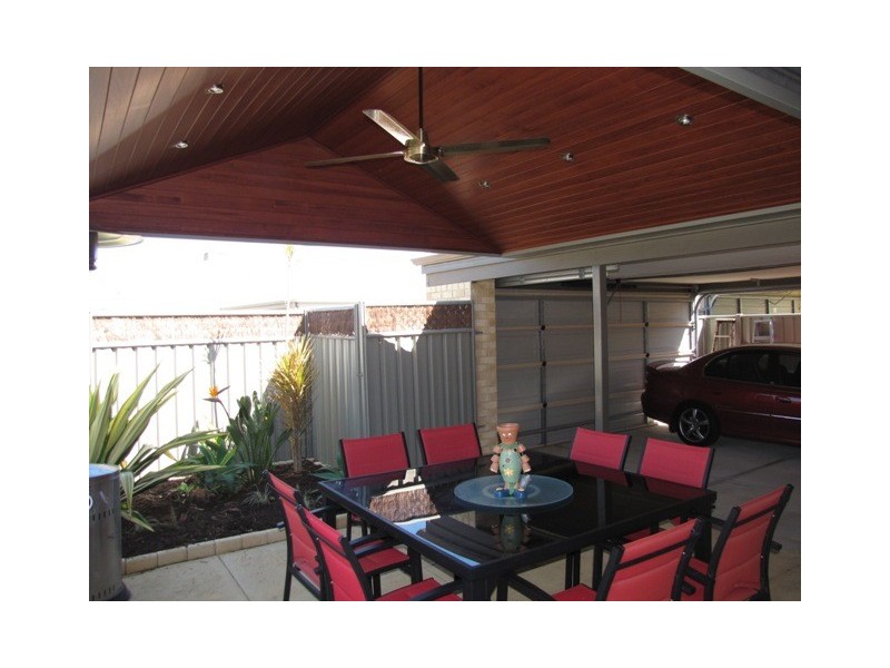 28 Wallingford Crescent, Wellard WA 6170