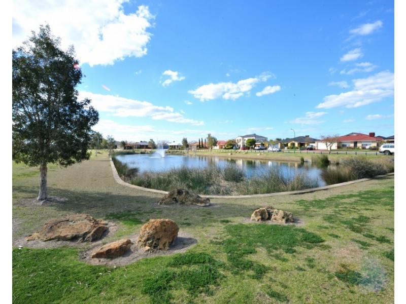 6 Gandesa Green, Port Kennedy WA 6172