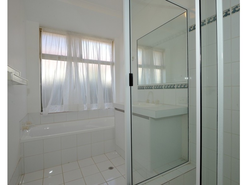 26 Morfontaine Pde, Port Kennedy WA 6172