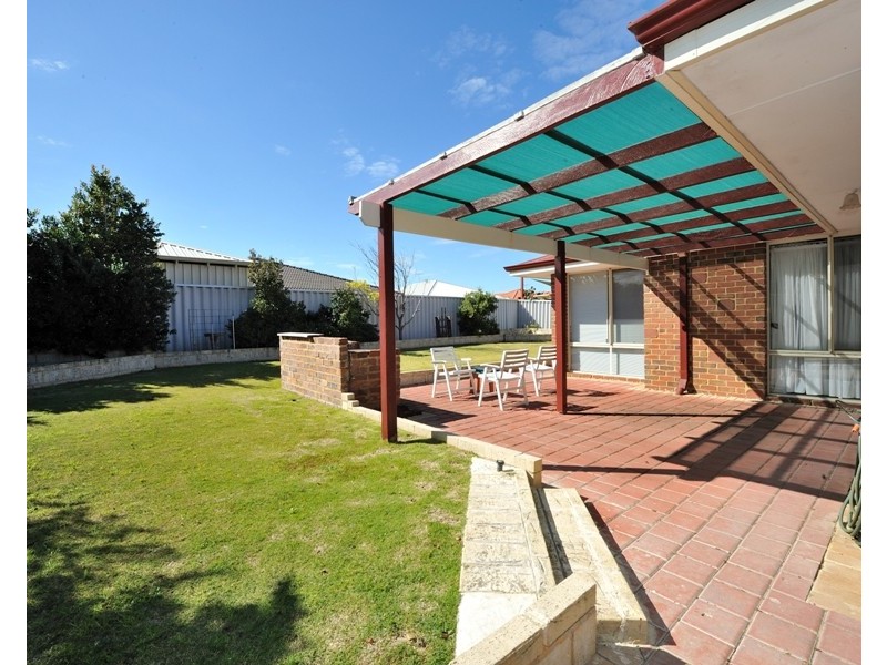 26 Morfontaine Pde, Port Kennedy WA 6172